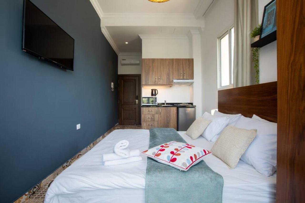Apartment Em Shadi's 404 In Mar Mikhael Beirut